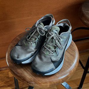 Nike Pegasus Trail 2 - Medium Olive